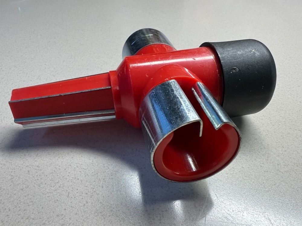 Battery Post and terminal cleaner, Plastic, Red