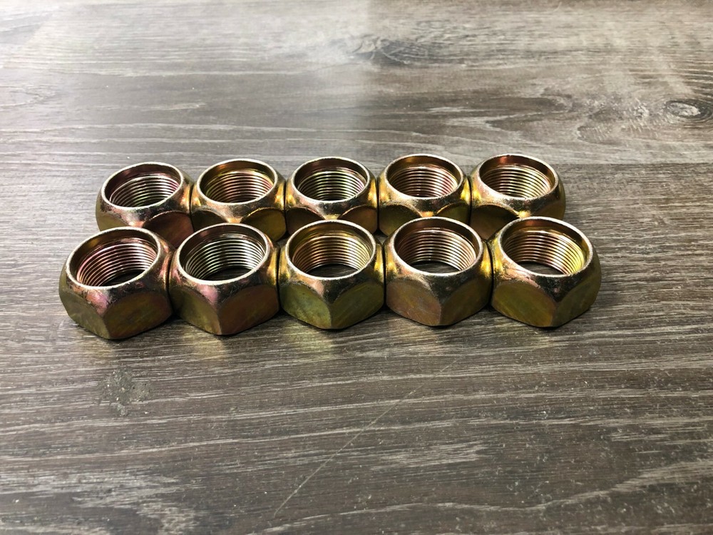 10 STANDARD M-126 OUTER CAP NUT RIGHT HAND