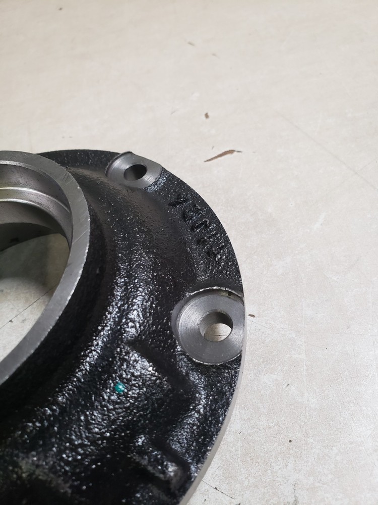 Eaton 4300888 Front Bearing Cover