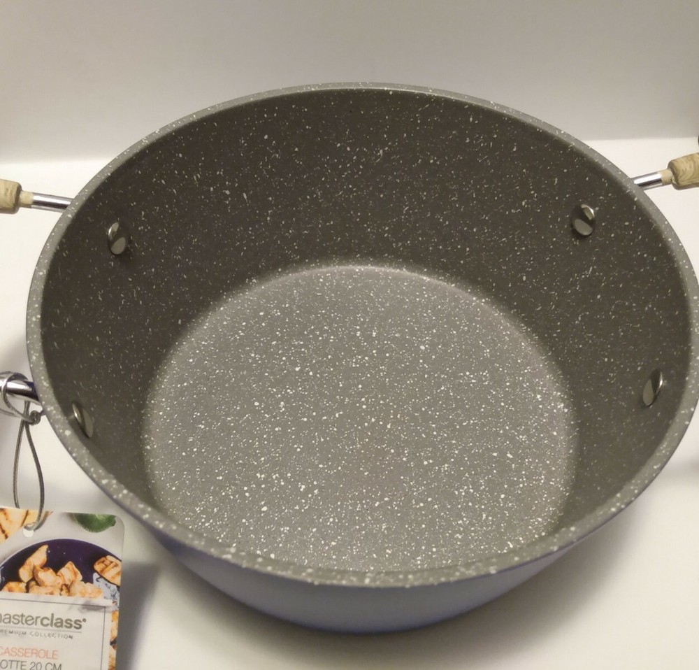 Master Class Premium 8 Inch 2.3 QT Casserole Blue