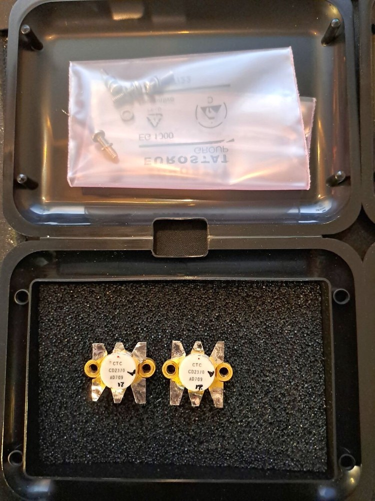 Matched pair CTC CD2370 Power transistors VHF