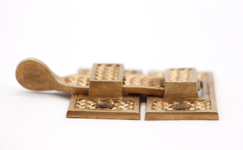 Antique Weave Pattern Traditional Bronze Shutter Latch