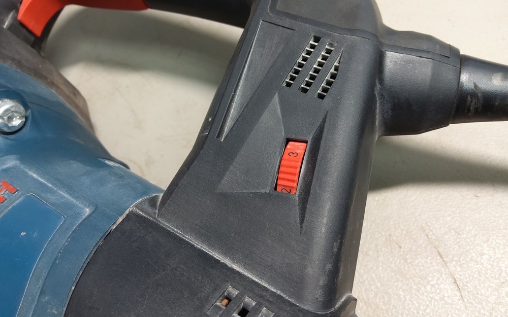 Bosch RH540M Combination Rotary Hammer