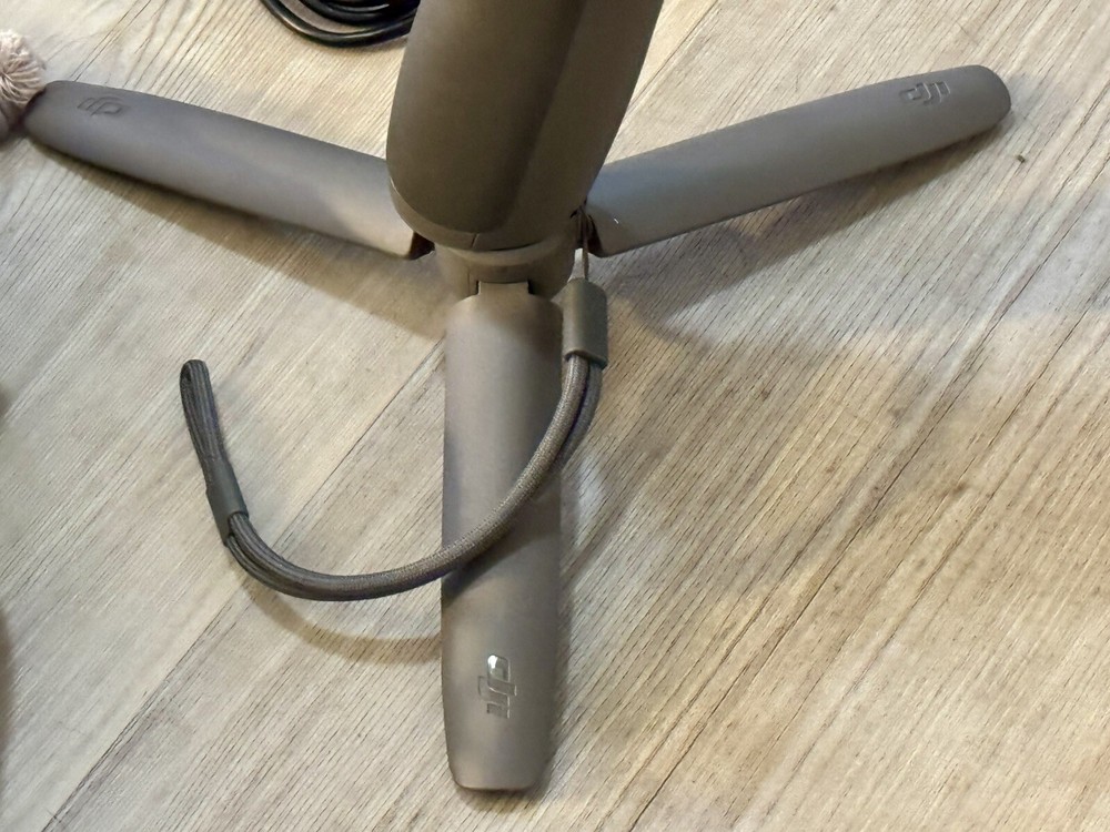 DJI Osmo Mobile 3 Combo 3 Axis Smartphone Gimbal Handheld Stabilizer with Tripod