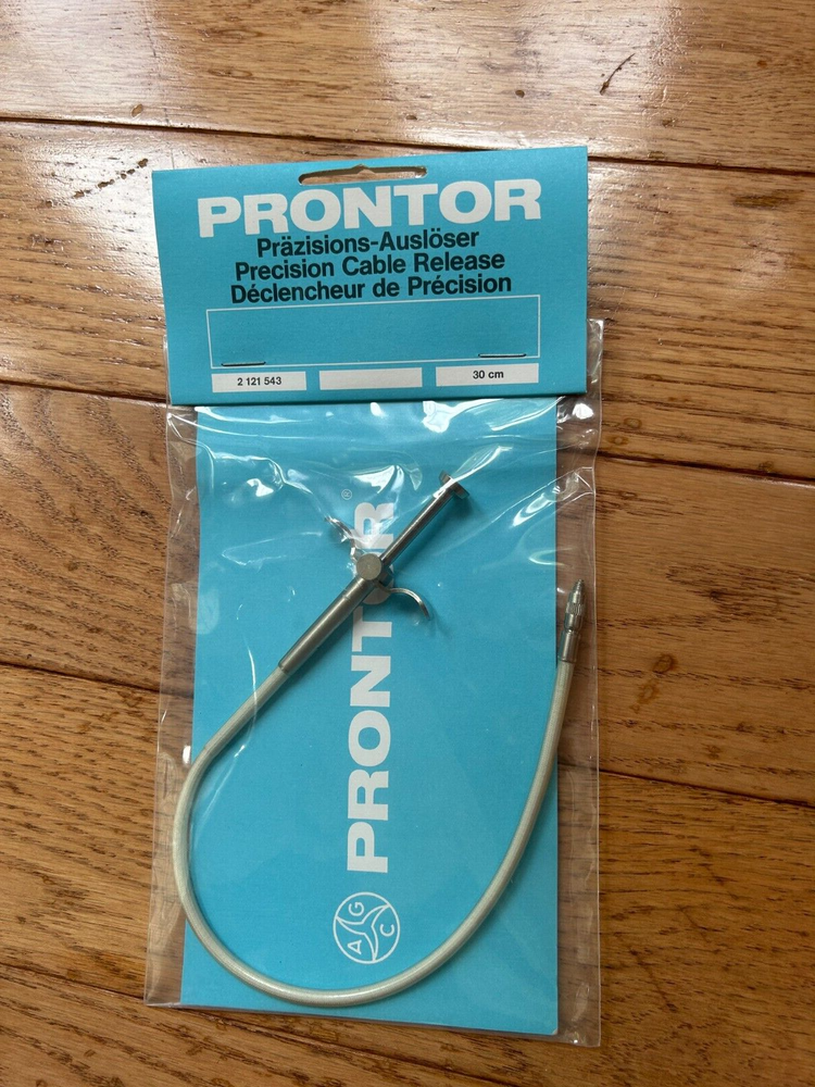 Prontor precision camera shutter release cable. 30 cm (12") long Made in Germany