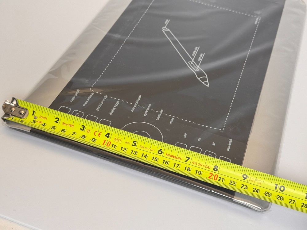 Wacom Intuos Pro Special Edition Medium with Pen (Multi-Touch NOT WORKING)