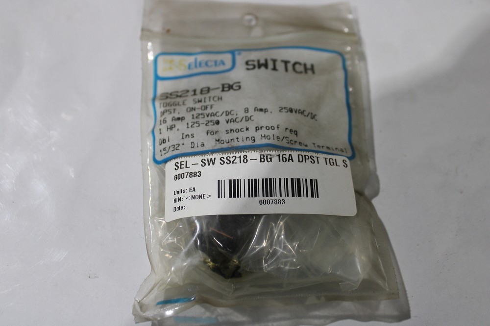 Selecta SS218-BG Switches