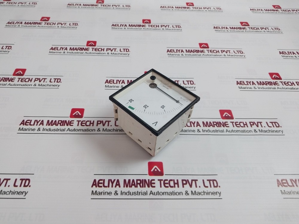 SIEMENS 0-30V Voltmeter 1.5