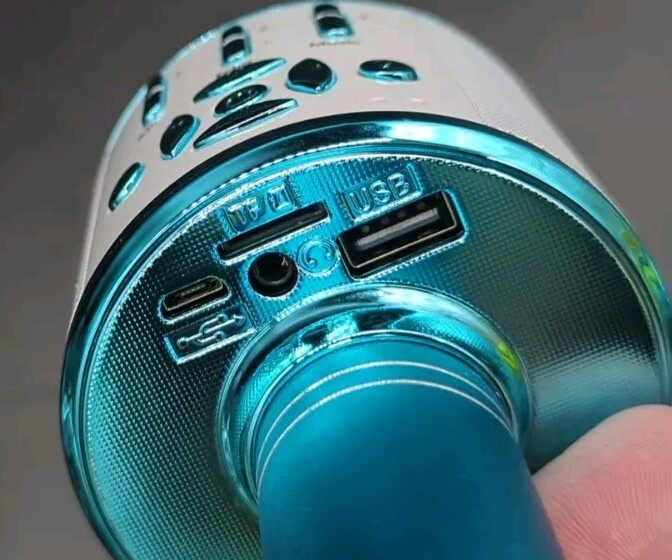 Bluetooth,speaker,lights Multifunction Karaoke Microphone Blue Tested Works