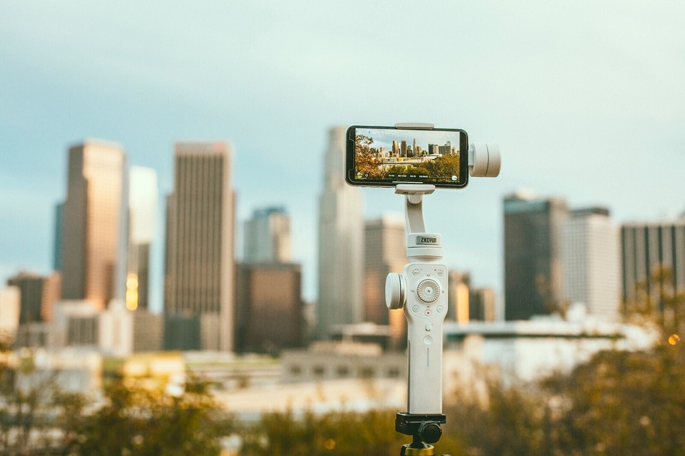 Zhiyun Smooth 4 3-Axis Handheld Smartphone Gimbal Stabilizer for iPhone Android