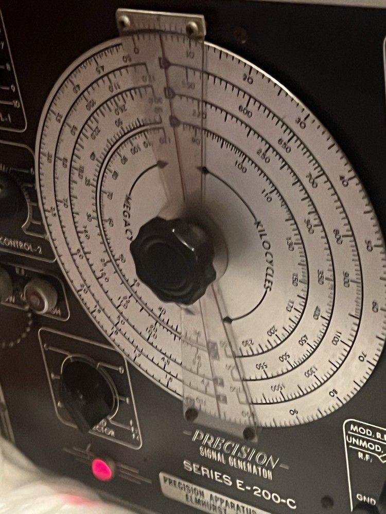 Precision Signal Marking Generator Series E-200-C - Vintage