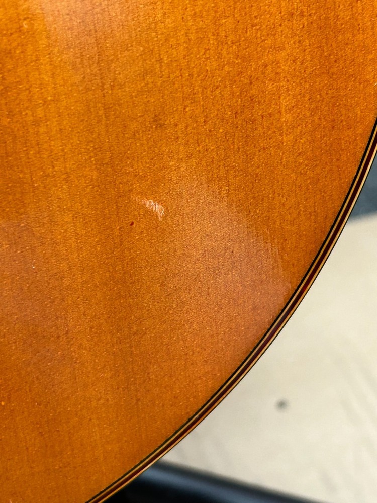 Yamaha G85A Classical Guitar with case (read description)