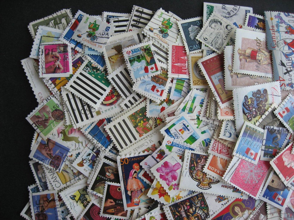 Canada 600 specialized not face different only Xmas, definitives,mixed condition
