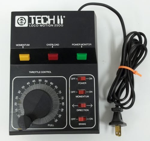 MRC 2500 HO Scale Loco-Motion Tech II Model Train Control LN/Box