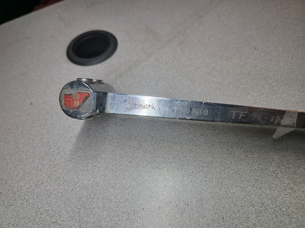 Tohnichi Torque Beam Wrench 1300F