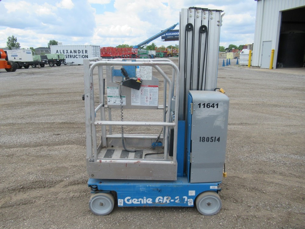 Genie GR20 Vertical Mast Lift