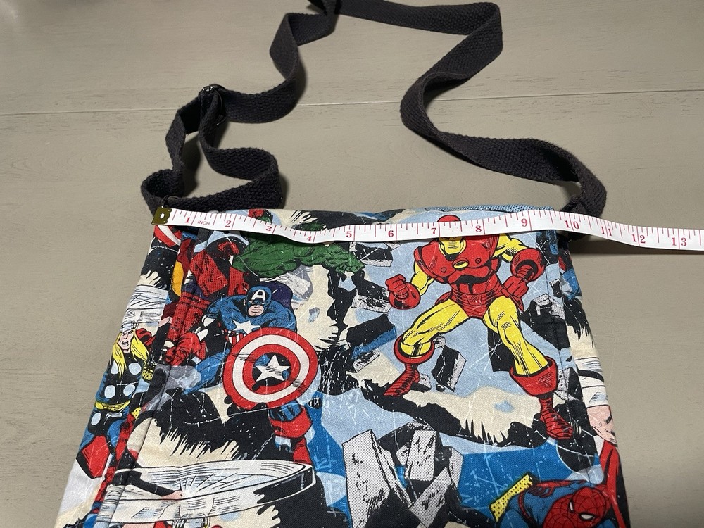 Marvel Heroes Bag With Front Pocket And Adjustable Strap ! Cute for Marvel Fan!