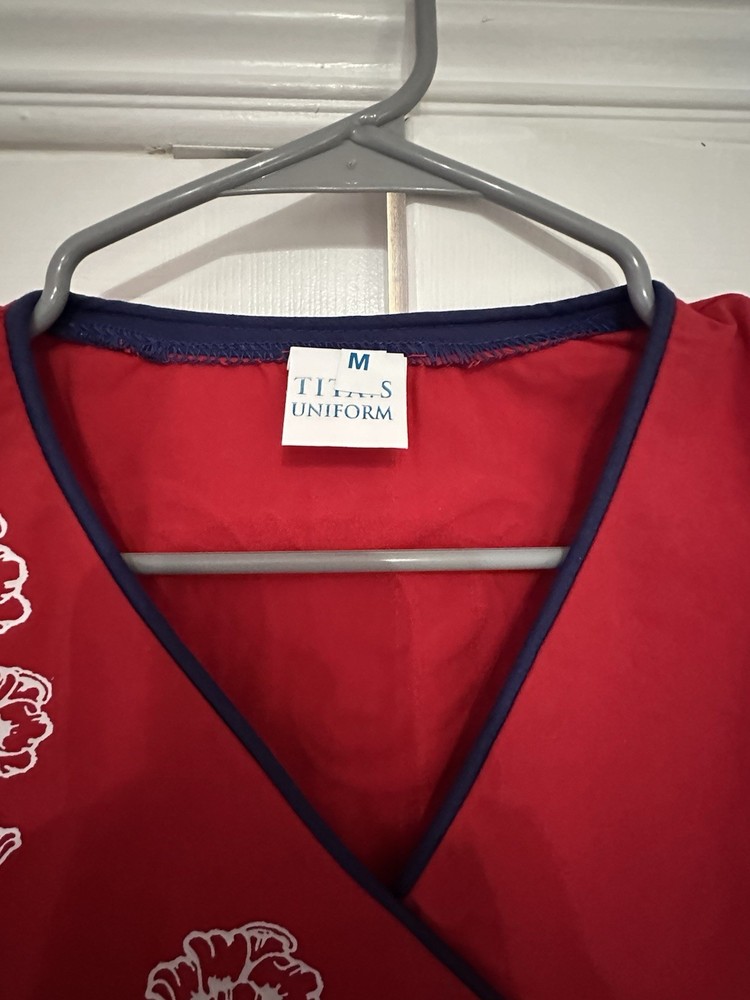 scrubs set uniform size M
