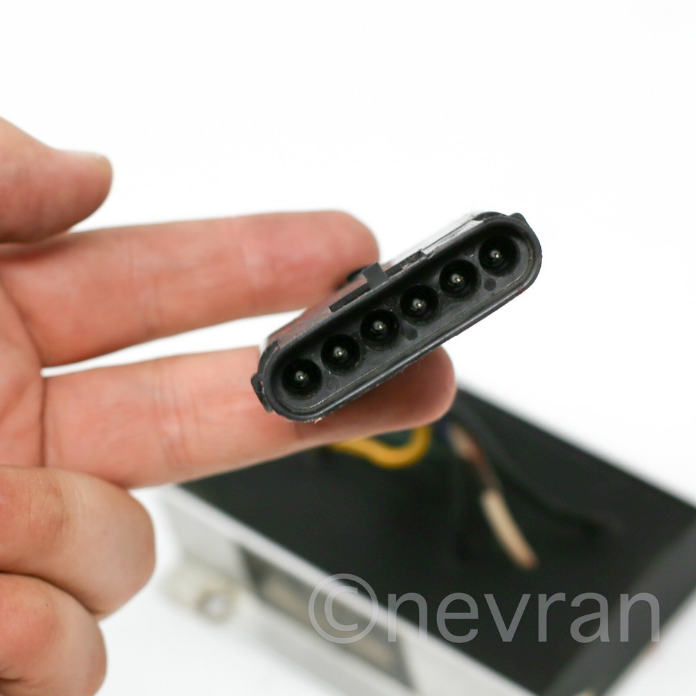 Road Runner S.S. 19323 Sound Off Flashback Solid State, Genuine