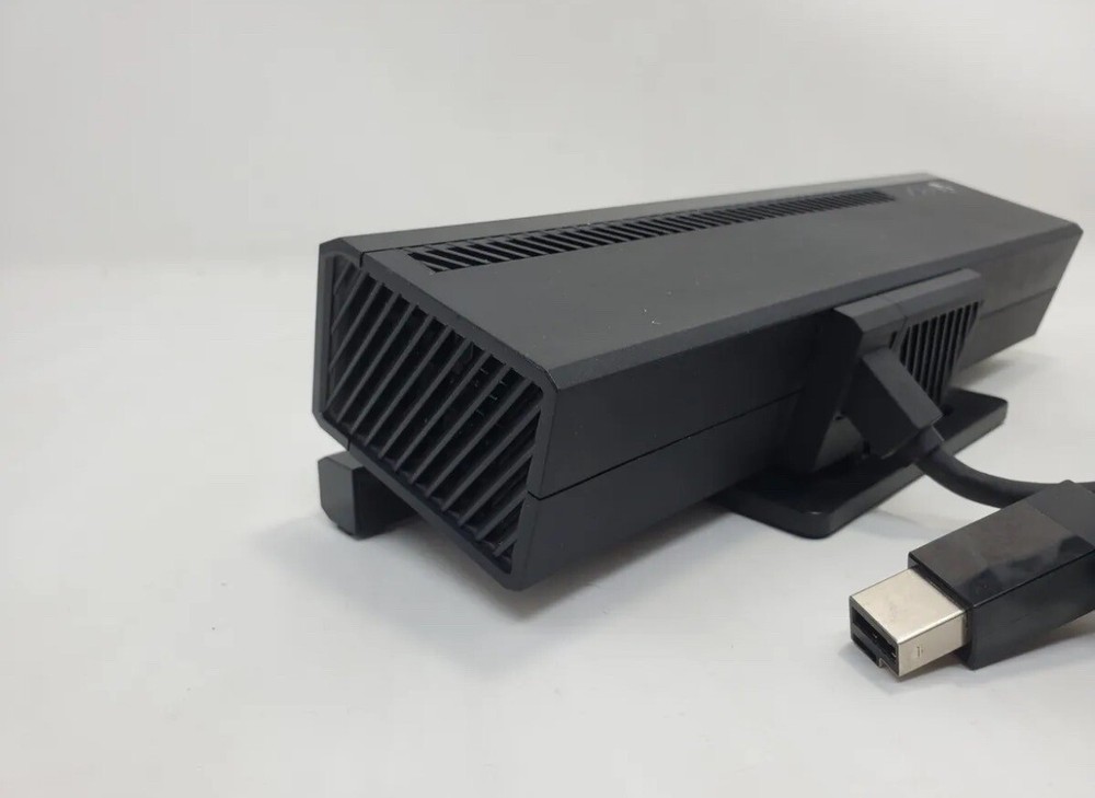 Microsoft Xbox One Kinect Camera Motion Sensor Bar Black Model 1520 OEM