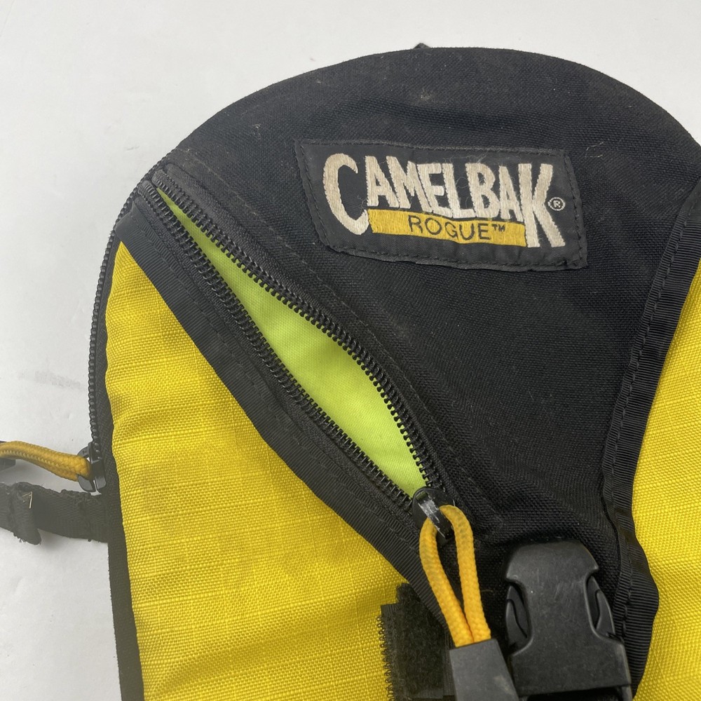 Camelbak Rogue Hydration Backpack Lightweight Ripstop Canvas Yellow Black