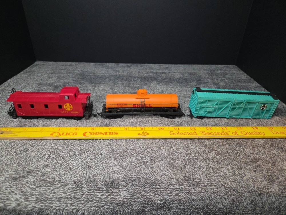 Bachmann Ho Train Set With Extra Tracks Pieces & Accessories UNTESTED AS IS