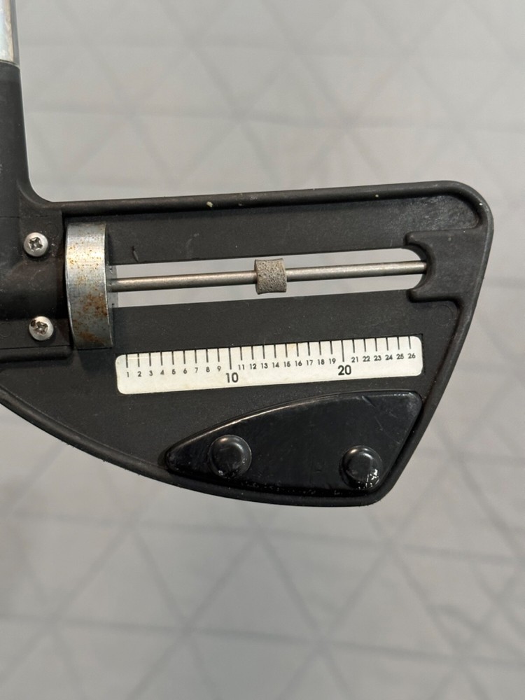 THE DETERMINATOR Flex Fitting Solution Swing Trainer 44.5” RH or LH