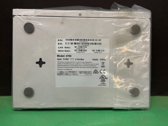 Edgewater Networks 4700-100-0030 Data Networking 8LAN 2WAN