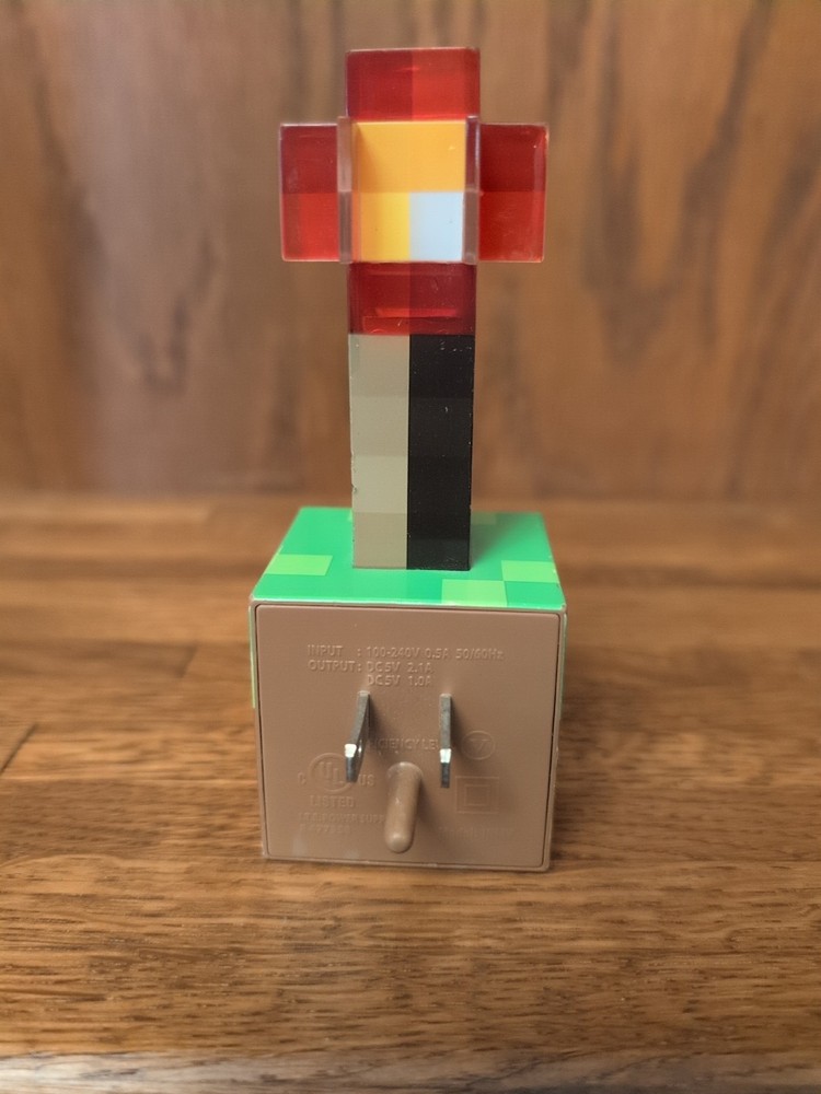 Minecraft Torch Night Light w/ Switch and 2 USB Charging Ports 5"