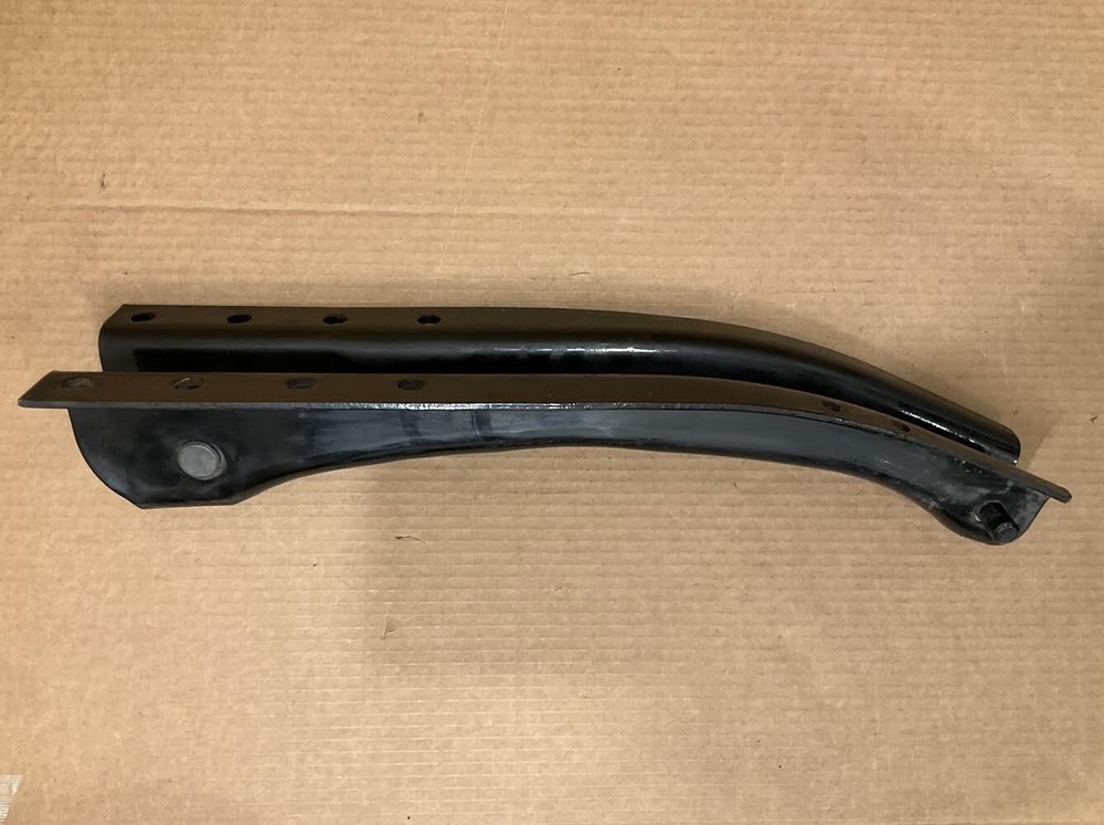 Muffler Mounting Bracket VOLVO 21359582,