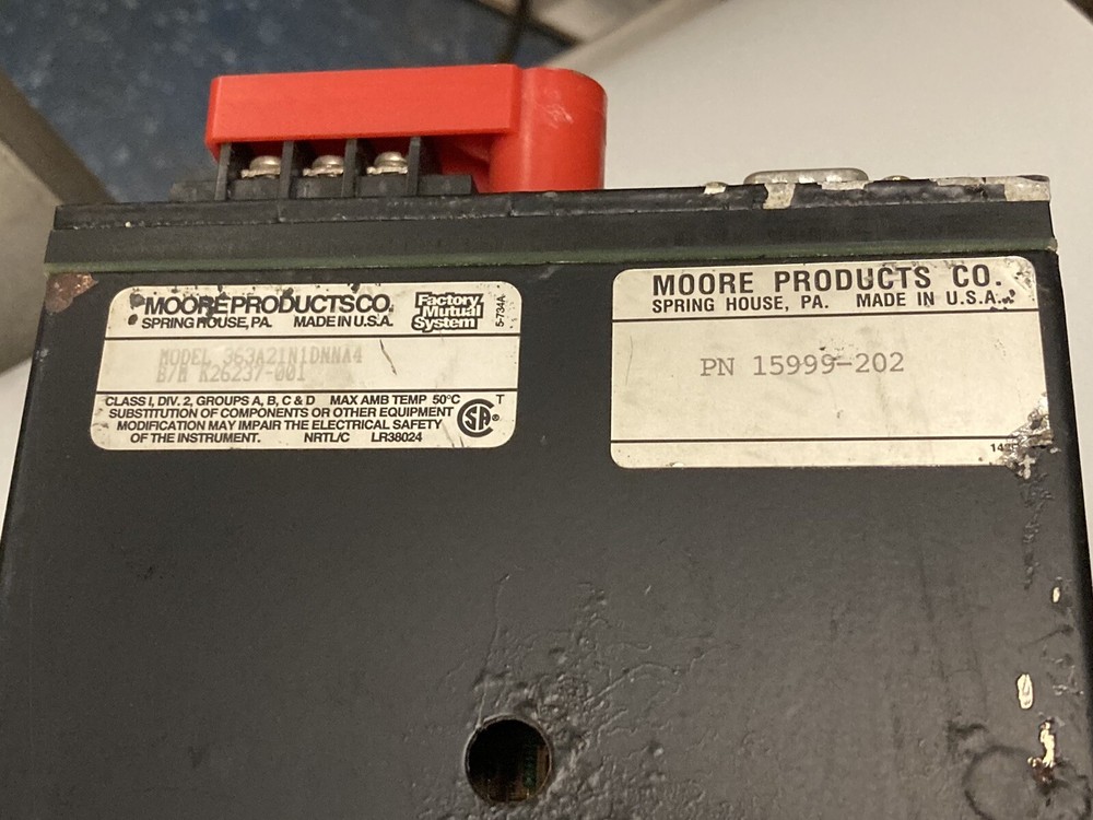 Moore,15999-202,Multipoint Digital Chart Recorder