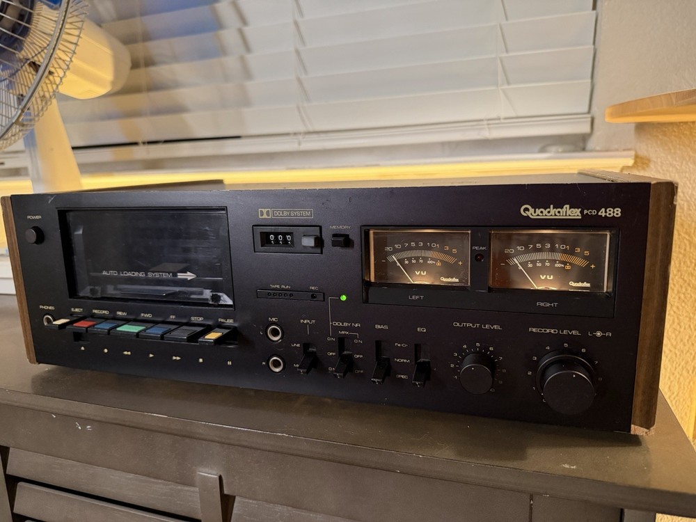Quadraflex PCD-488 Cassette Deck, Read Description