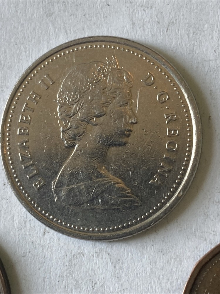 1982 Canada Coins-25 and 1 Cents-Circulated