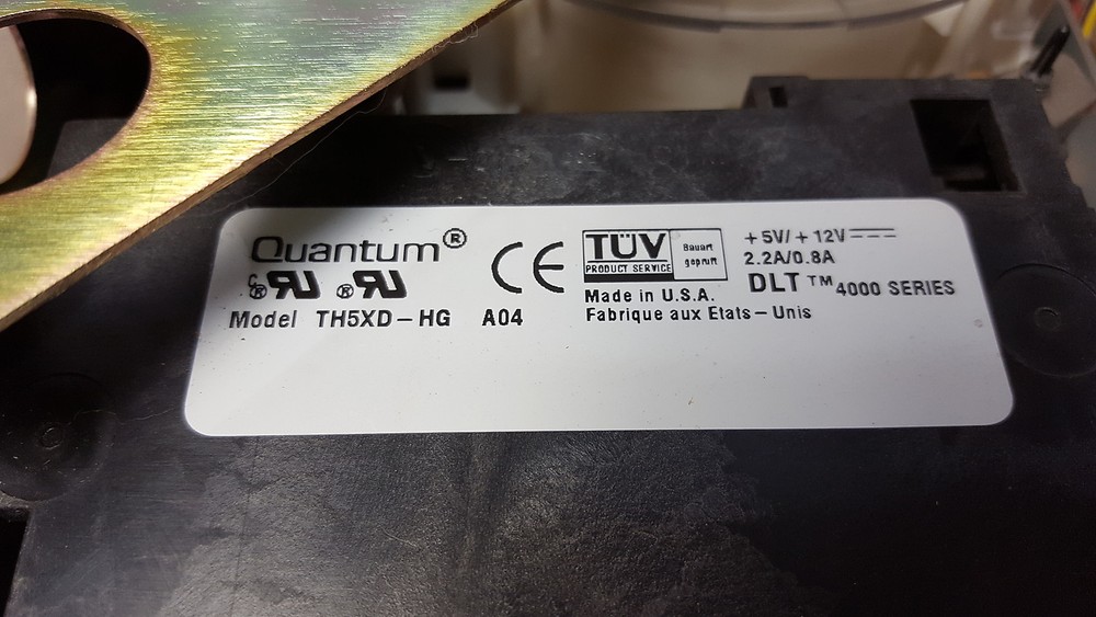 Quantum Th5XD-HG A04 DLT 4000 Series SCSI Tape Loader