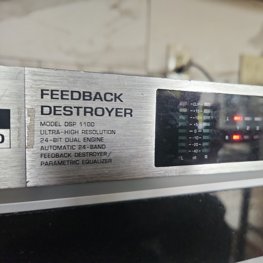 Behringer Feedback Destroyer DSP1100 24 Bit Dual Engine Parametric
