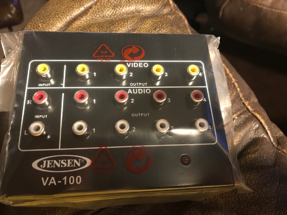 JENSEN AUDIO/VIDEO DISTRIBUTION BOX #VA-100 Missing Power Cord
