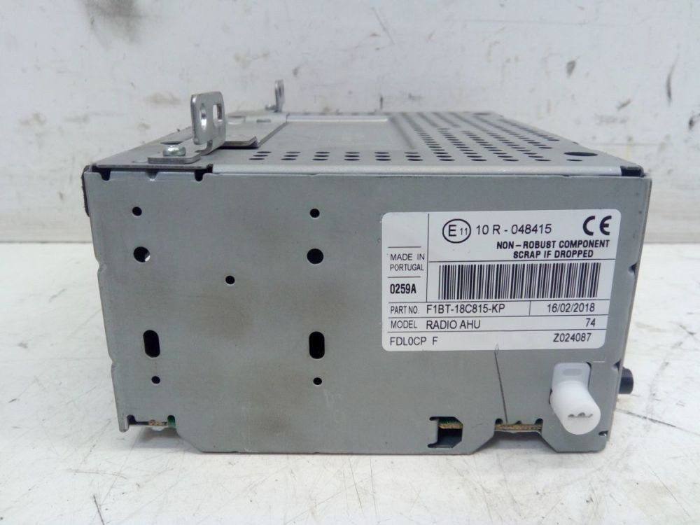 Radio/CD Changer Combination Code Pas Available. For Ford Focus III