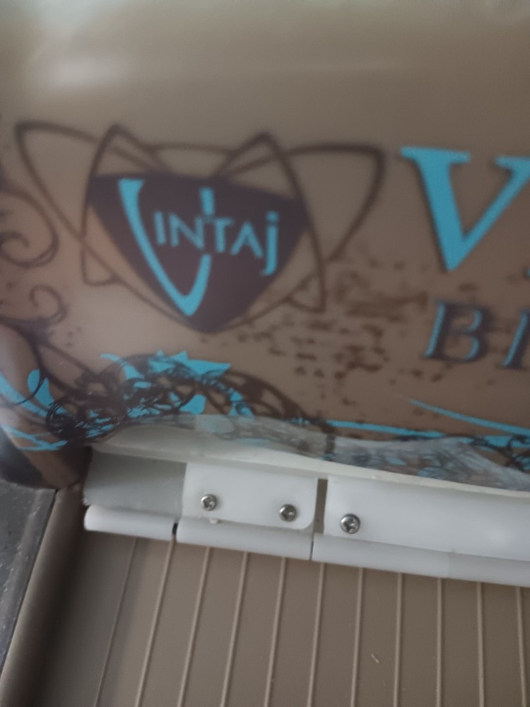 Vintaj Bigkick With Platform Cutting Machine