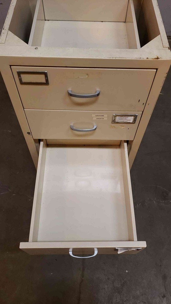 Duralab 1'7" Drawer Casework (SKU: 2500AA)(2500AA)