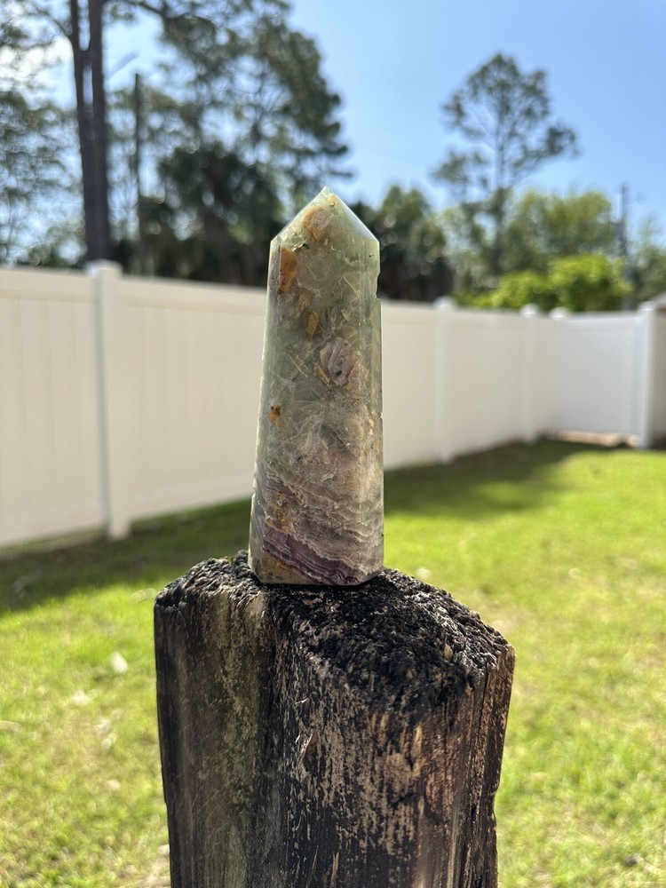 Fluorite Point 6 Siding