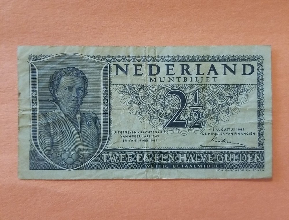 Netherlands  2 1/2  Gulden 1949  Series 2 UG  Circulated