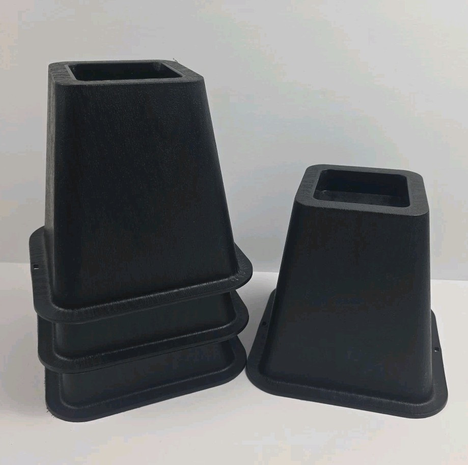 6 In. Black Bed Risers (4-Pack)