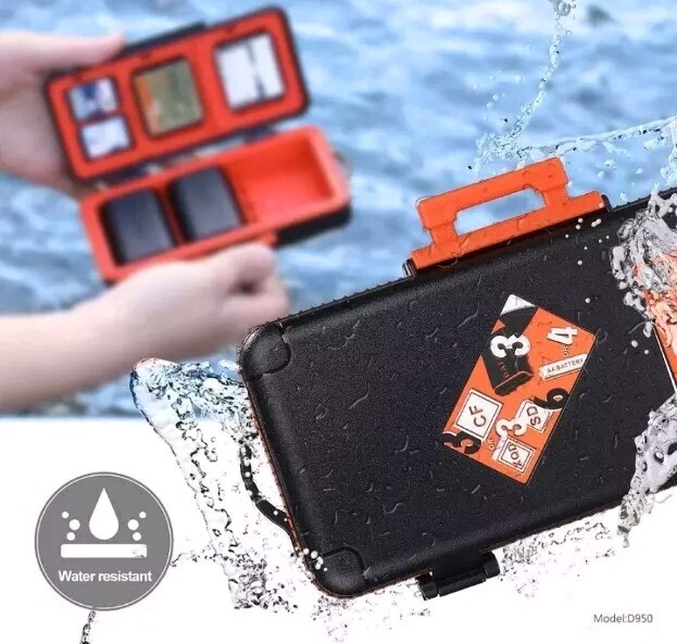 LYNCA Camera Battery & Memory Card Case Professional Water-Resistant Shockproof