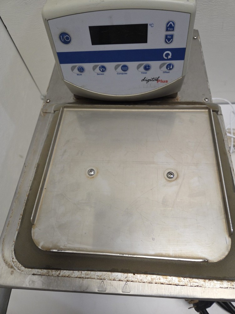 Thermo Neslab Digital Plus EX 17 Heated Circulator Bath