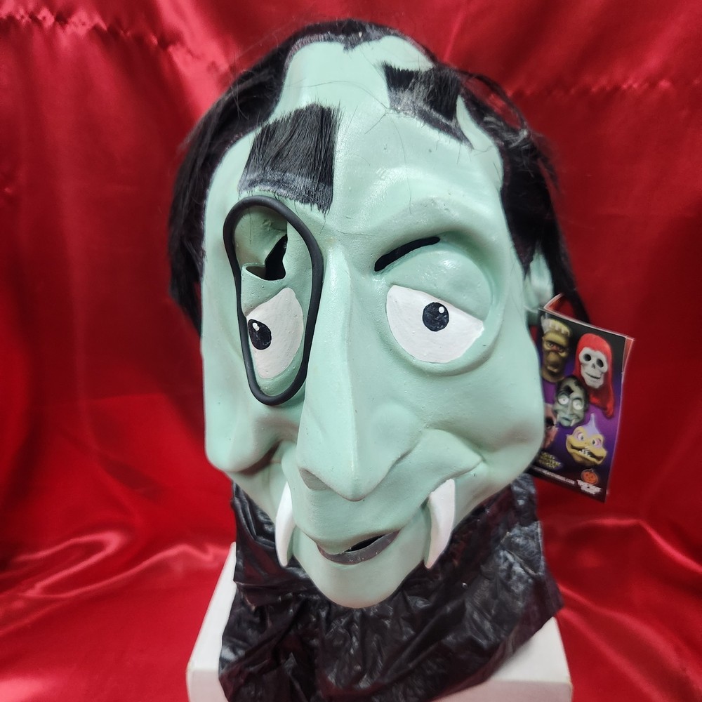 Mad Monster Party - Count Mask - Trick or Treat Studios
