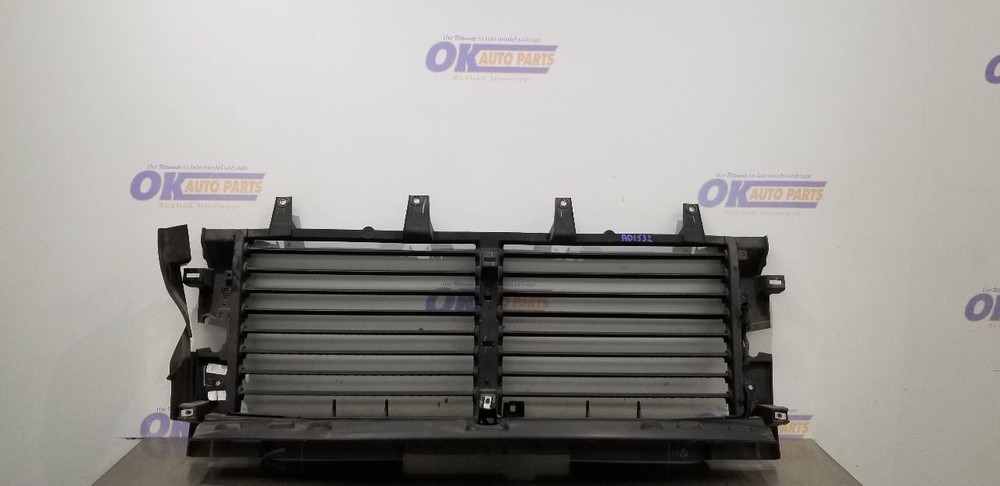20 GMC SIERRA 1500 AIR SHUTTER 5.3L