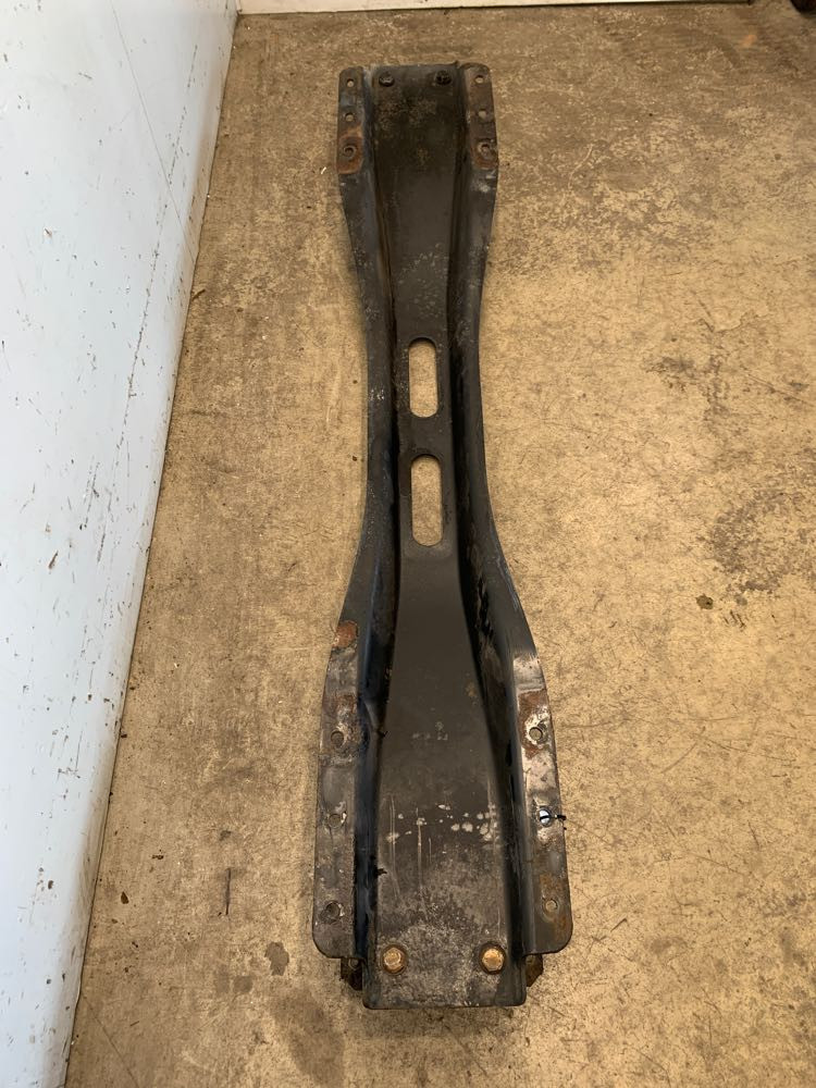 2006 Kenworth T2000 Frame Crossmember (648-10536)