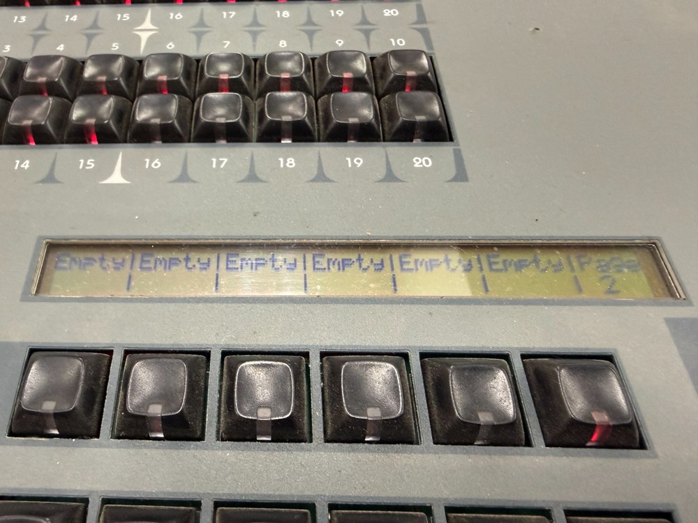 Jands Hog 250/500 DMX Lighting Console Tested/Read Description
