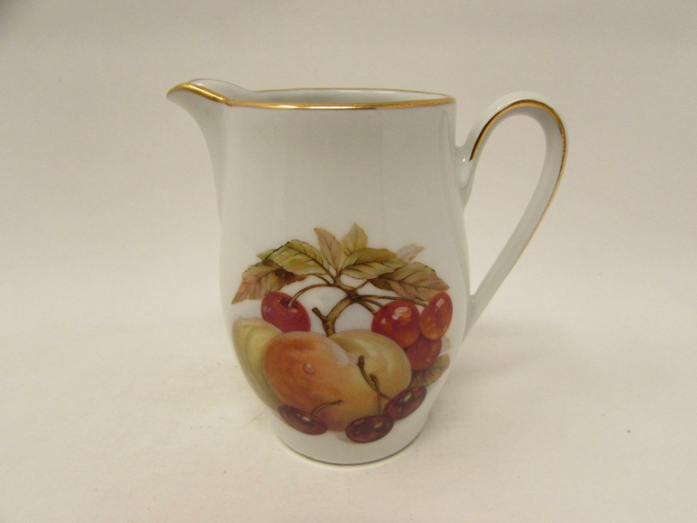 Bareuther & Co Mini Creamer Various Fruit Thin Gold Trim b231