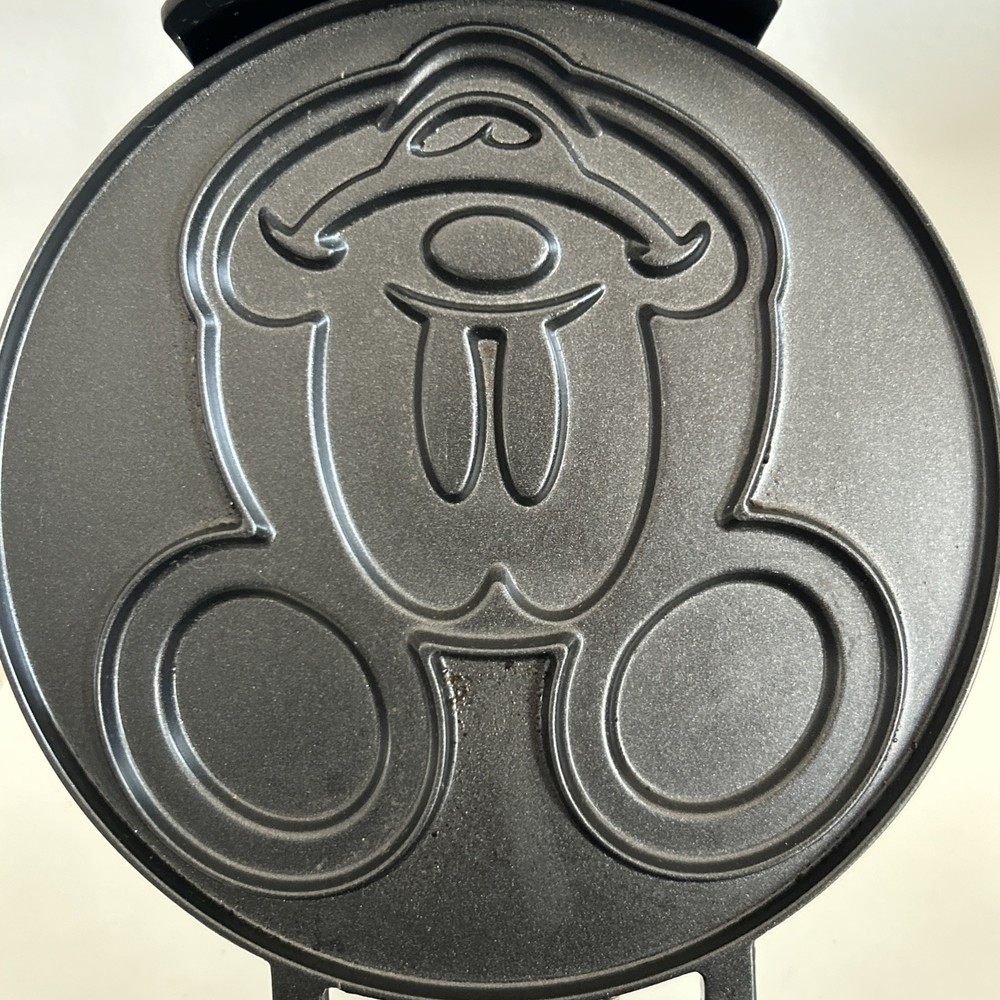 Disney DCM-1 Classic Mickey Waffle Maker Brushed Stainless Silver